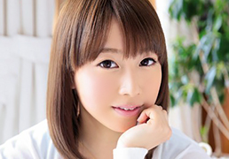 清楚な現役女子大生の美顔に溜めまくった精子をぶっかけ! 初川みなみ