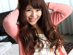 野獣のような激しいSEXに何とか声を振り絞ってイキ果てる美女