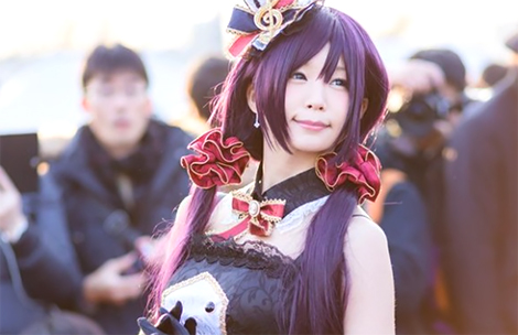 五木あきら のエロコスプレ画像