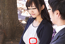 急いでてブラを忘れた女達