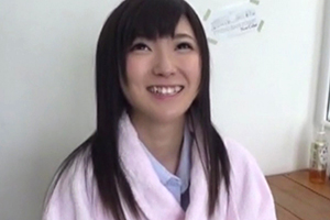 【春川せせら】 ベロキスでエロスイッチが入ると淫乱まっしぐらな黒髪美少女の画像です