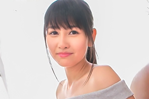将来有望な18歳 小野寺梨紗 の初々しいAVデビュー作