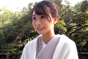 【大場ゆい】元旦から着物姿の人妻と不倫デート。初詣の後はホテルで中出しSEXの画像です