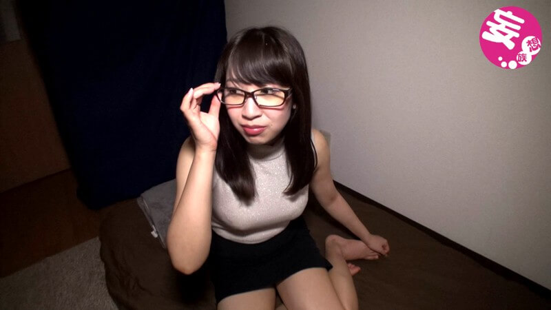 ムチムチ巨乳OLとセックス