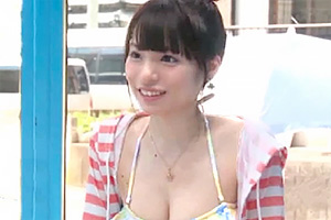 【マジックミラー号】友達同士の男女が素股マッサージ!の画像です