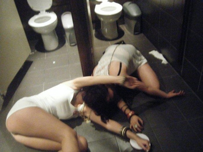 男なら絶対に襲いたくなる酔い潰れ女子その3