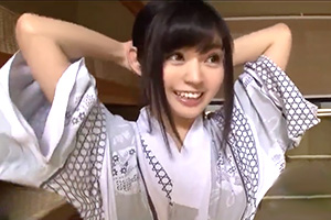 彩乃なな 童顔美少女とヤりまくり温泉旅行。浴衣姿のままのハメ撮りがエロい