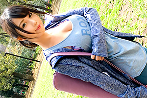 【50%OFFセール】最高レベルのポニーテール美少女を代々木公園でゲット!の画像です