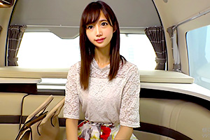 【人妻ナンパ】言葉巧みにナンパ成功した青山のアラサー妻とカーセックス!