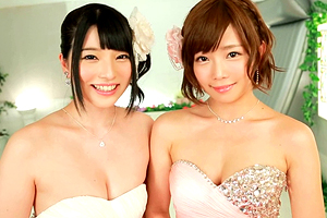 紗倉まな 上原亜衣 AV史に残る超人気女優のプレミア二輪車ソープ!の画像です