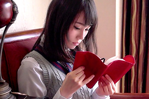 【S-Cute】yuzu。読書好きな文学JKとセックス