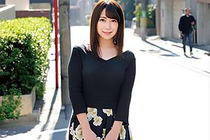 山本蓮加 巨乳の女子大生お姉ちゃんと近親相姦！生ハメファックで弟ザーメンを中出し