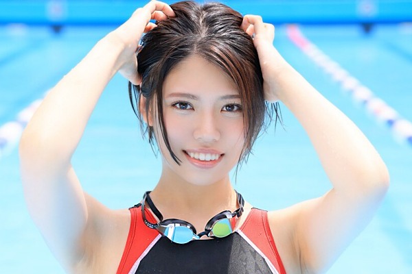 【新海咲 動画】競泳日本代表選手 新海咲 AV DEBUT