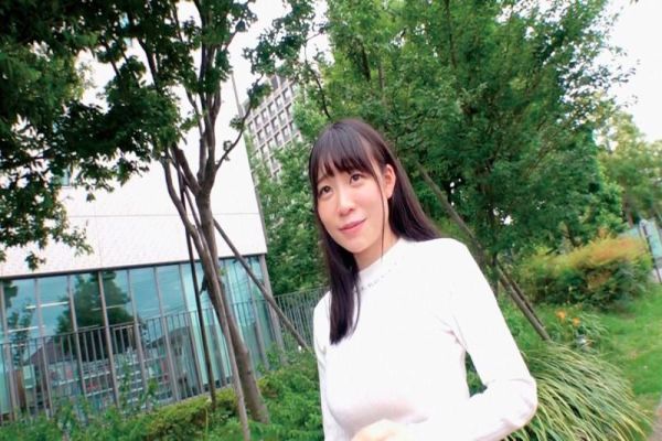 ゆい Fカップ巨乳の女子大生をナンパ！フル勃起した童貞ちんぽを騎乗位で筆下ろししちゃう