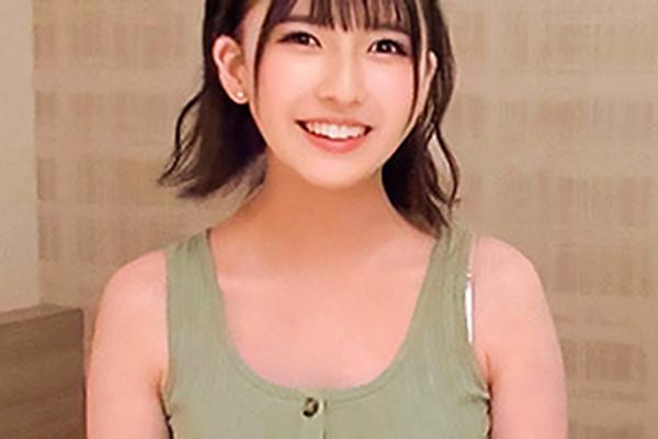 ういか(20) Eカップ巨乳の透明感抜群な素人女子大生をナンパ！肉棒に跨がり杭打ち騎乗位