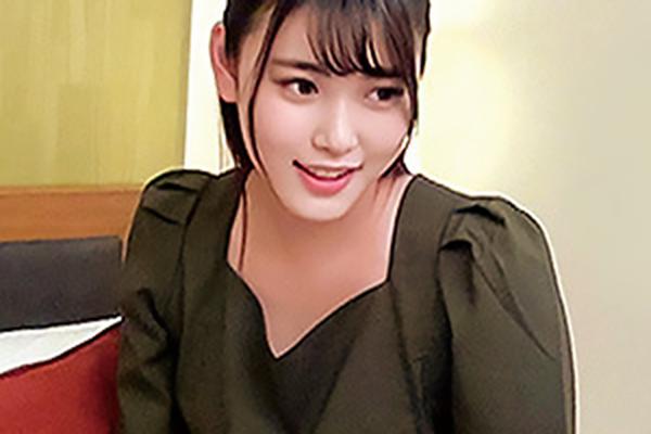 れなさん 美巨乳おっぱいの素人女子大生が童貞チンポに赤面羞恥！立ちバックでザーメン中出し