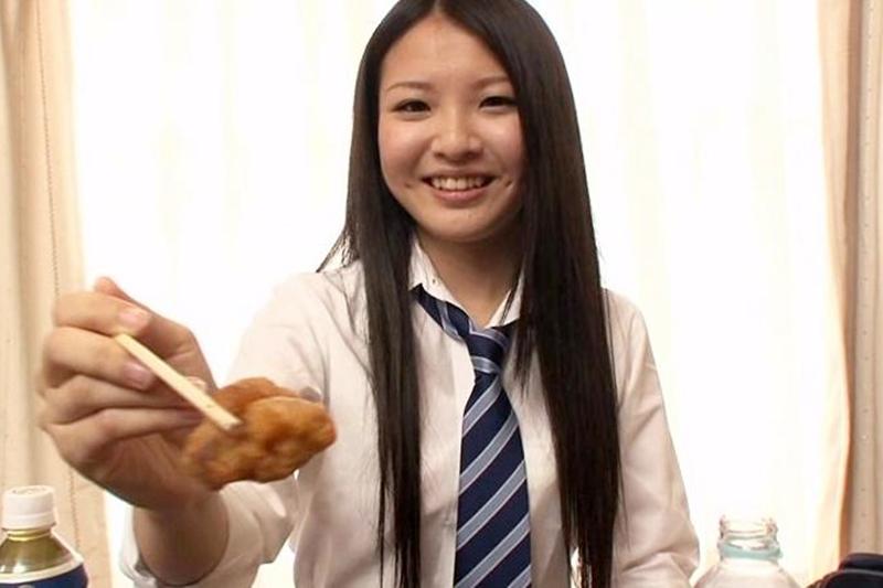 長谷川夏樹 美少女が中出し近親相姦！上京してきたパイパン妹と二人っきりで過ごすエッチな週末の画像です