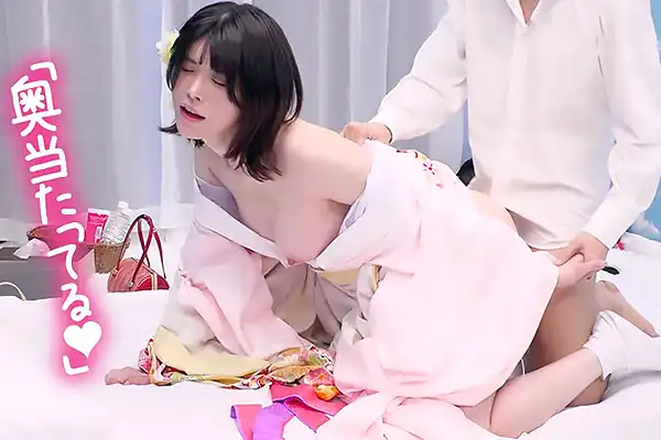 【マジックミラー号】清楚な袴の下は火照った素肌…女子大生がサークル仲間と体を重ねる！ Post155