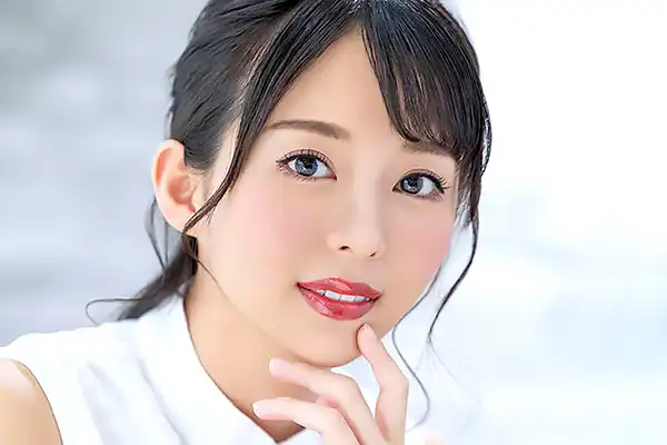 岡田ひなの 女だって情熱的な接吻がしたい…痴女が涎まみれのベロキスを交わしながら4Pで理性崩壊！