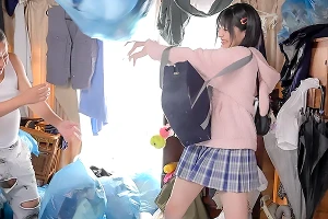 ゴミ屋敷に家出してきた美少女が住み着いてしまう–パンチラで勃起したおじさんにフェラする 虹村ゆみ