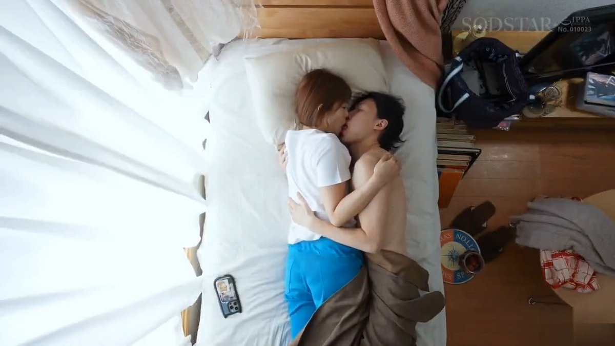 怠惰な週末のダラダラ気持ちいいやつ。むしゃむしゃチ●ポ舐めながら映画みる日 紗倉まな Post