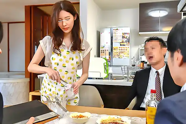 性格最悪なクズ上司にNTRリベンジ！美人妻を激ピストンして中出しする