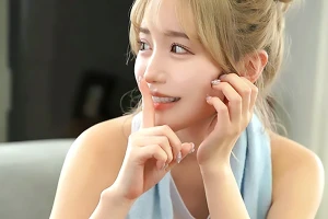 友達の巨乳お姉ちゃんが誘惑全開！胸を揉みながらクンニで舐め尽くす背徳劇 百永さりな