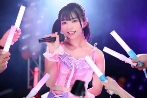 斎藤かさね 超絶可愛い童顔アイドルがAVデビュー！美少女まんこを突きまくりザーメン顔射