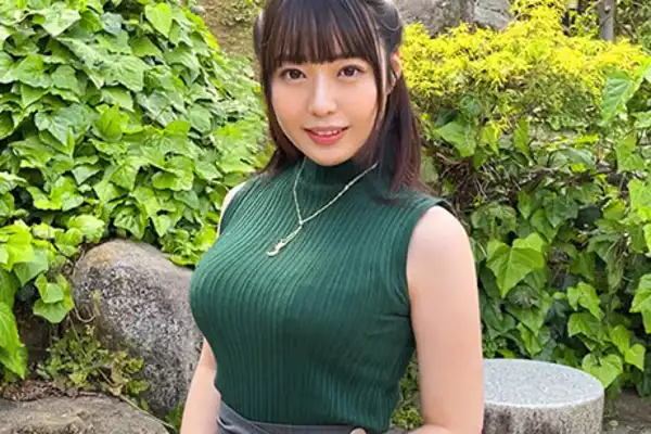 高瀬りな 色白巨乳な20歳のおっとり娘とラブホに入って洗面所やお風呂で生挿入セックス