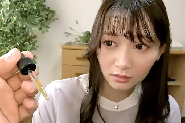 兄の身代わりに媚薬を飲まされた人妻！火照る体を極道にいやらしく撫でまわされて悶える 静河 Post155