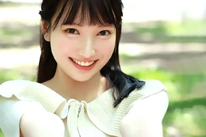 ギャップがヤバすぎる！清楚な美少女が貪るようにフェラで責めまくる 榊原萌