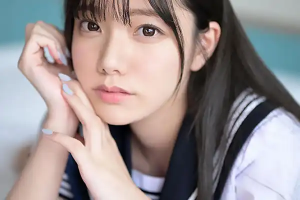 宮下玲奈 セーラー服の教え子JKと背徳セックス。オナニーしながら先生チンポをじゅぼフェラ