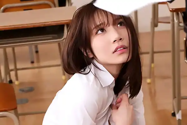 美人すぎる学校のマドンナが凌辱の的にされる。教室でフェラご奉仕を強要される 河北彩伽 Post155