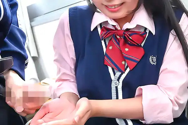 顔面偏差値が高いJKだらけの学校で…男子が授業中にオナニーして精子を連続ぶっかけ！ Post155