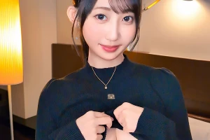 【MOONFORCE】隠れビッチ後輩がサークル飲み抜け出しホテイン！カメラ目線濃厚フェラゴックン→ブルンブルン乳揺れ背面座位キツキツ膣圧でエネルギッシュSEX顔射フィニッシュ