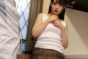 Mちゃん ミニスカの素人女子大生にセンズリ鑑賞させる。セックスに持ち込みザーメン中出し