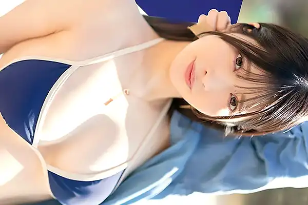 フェロモン香る綺麗なお姉さんがAVデビュー–ブラを外しHカップ巨乳を初めて晒す 知良みか