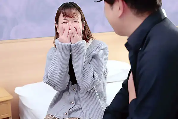 男性経験がないままAVデビューした美少女！シックスナインで初フェラ抜き 谷田かりな