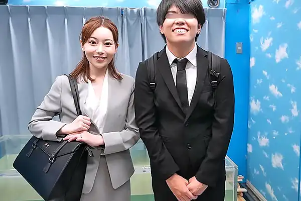 【マジックミラー号】三十路の女上司が部下と密室混浴–着替えの隠し撮りでパンティをチェック Post155