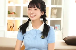 待ち侘びたデカチンが目の前に！禁欲で性欲ピークの美少女が淫乱フェラ 榊原萌