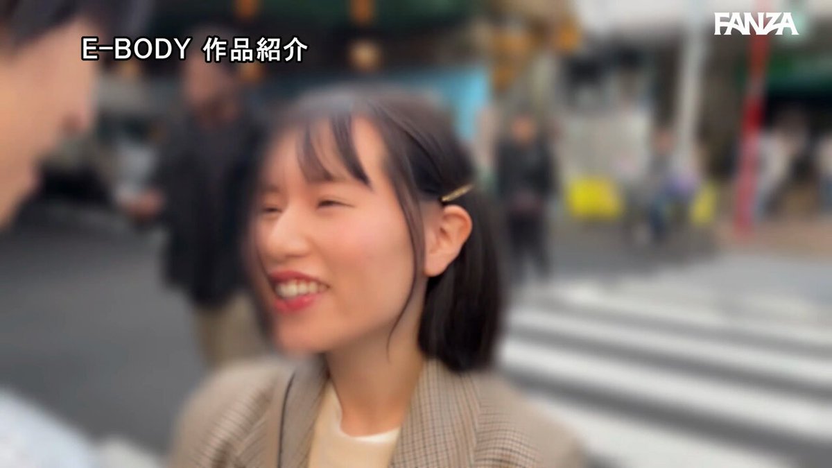 初めて出来た彼女を脱がしたら… 着衣からは想像できない物凄い色白スリム美巨乳 大興奮の僕は性欲尽きるまでハメまくった 如月りいさ