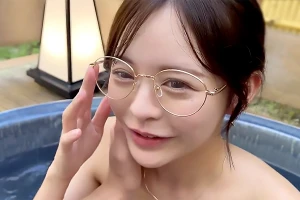 絶世の美少女に成長した教え子と温泉旅へ。露天風呂での濃厚フェラで理性が崩壊する