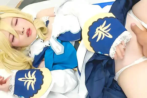 卒業直後のアイドルと秘密のコスプレ撮影会!手マンされ切ない声を漏らす Post155