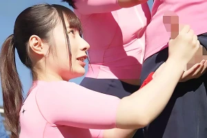 発射部が野外で手コキトレーニング！精子を遠くへ飛ばすために乳首舐めとベロキスで男を興奮させる