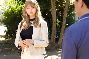 おっさんとの浮気に溺れる巨乳美女。他人棒を舐めパイズリで淫らに奉仕！ 清宮仁愛