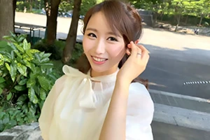 理性を忘れたNTR密会！アナウンサー系の美人妻が尻舐めで快感に震える