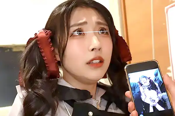 めっちゃ可愛い地雷系女子を脅して凌辱！アヘ顔になるまで激しい手マンで責めまくる