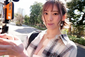 楓ふうあ ドスケベ痴女なお姉さんがM男チンポを弄ぶ。シックスナインで肉棒を手コキ