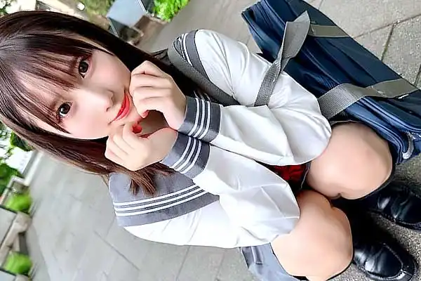 小柄な美少女JKが性欲大爆発！大きな声で喘ぎながら噴水みたいに潮を吹く 松井日奈子