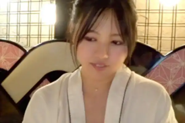 部下の奥さんにIcupボディーで迫られて理性崩壊
